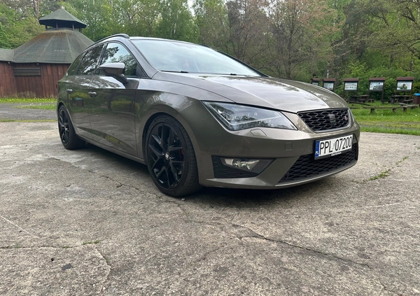 Seat Leon cena 55900 przebieg: 175000, rok produkcji 2015 z Pleszew małe 352